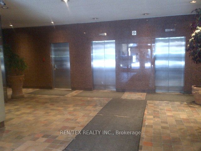 250 Merton Street 203, Toronto C10, ON M4S 1A6