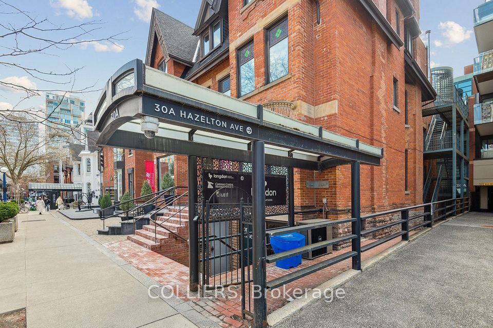 30A Hazelton Avenue 400-500, Toronto C02, ON M5R 2E2