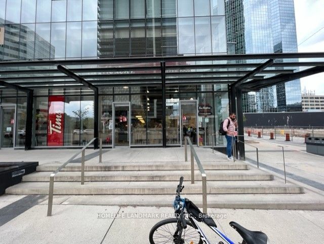 4750 yonge Street 102, Toronto C07, ON M2N 5M6