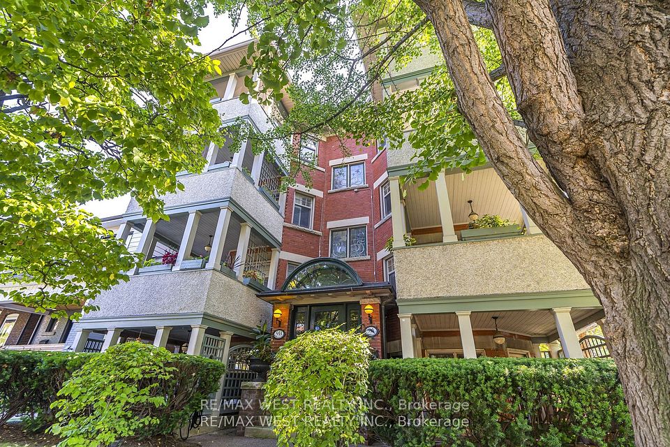 9A Humewood Drive, Toronto, ON M6C 1C9 at 9A Humewood Drive, Toronto, ON M6C 1C9, Toronto C03, ON, M6C 1C9