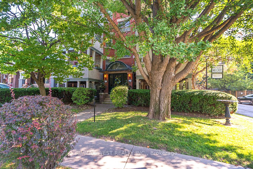 9B Humewood Drive, Toronto, ON M6C 1C9 at 9B Humewood Drive, Toronto, ON M6C 1C9, Toronto C03, ON, M6C 1C9