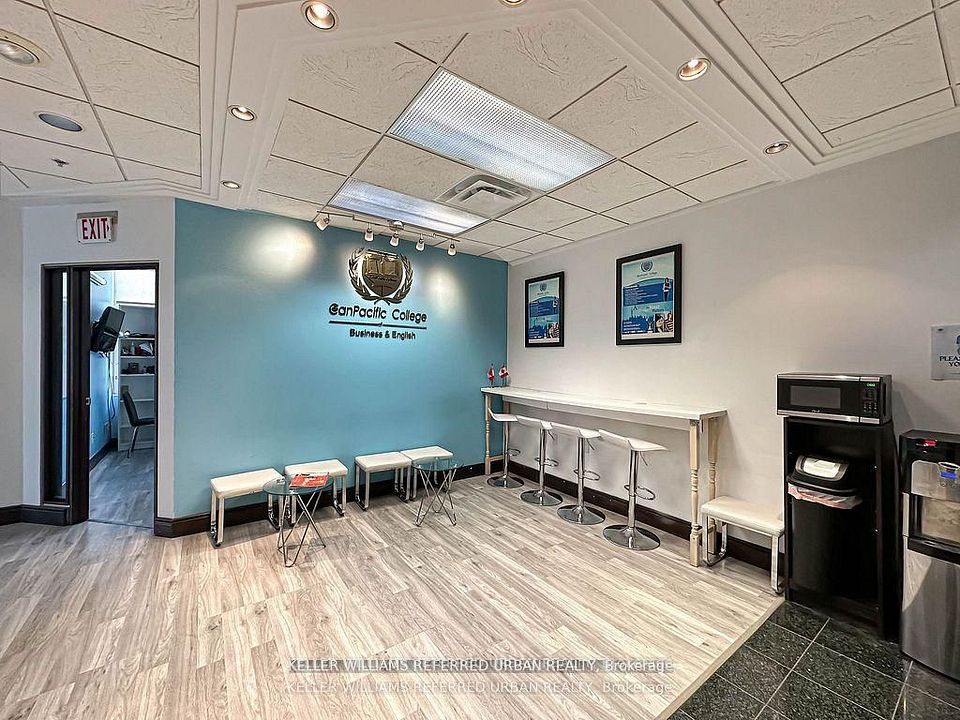 477 Richmond Street W 508, Toronto C01, ON M5V 3E7