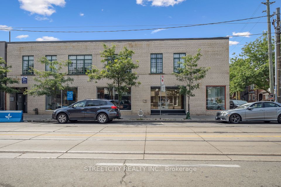 837 Dundas Street W, Toronto C01, ON M6J 1V4