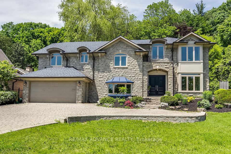 32 Brookfield Road, Toronto, ON M2P 1A9 at 32 Brookfield Road, Toronto, ON M2P 1A9, Toronto C12, ON, M2P 1A9