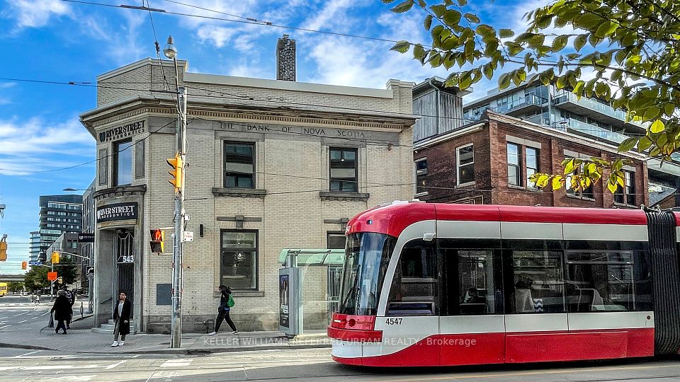 541 Queen Street E Upper, Toronto C08, ON M5A 1V1