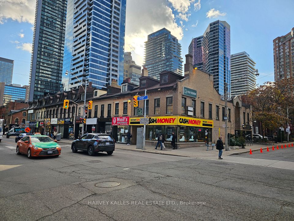 644 Yonge Street Main, Toronto C01, ON M4Y 1Z8