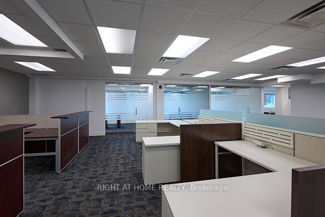 170 Sheppard Avenue E 500, Toronto C14, ON M2N 3A4