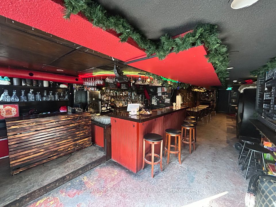 1150 Davenport Road, Toronto C02, ON M6H 2G5