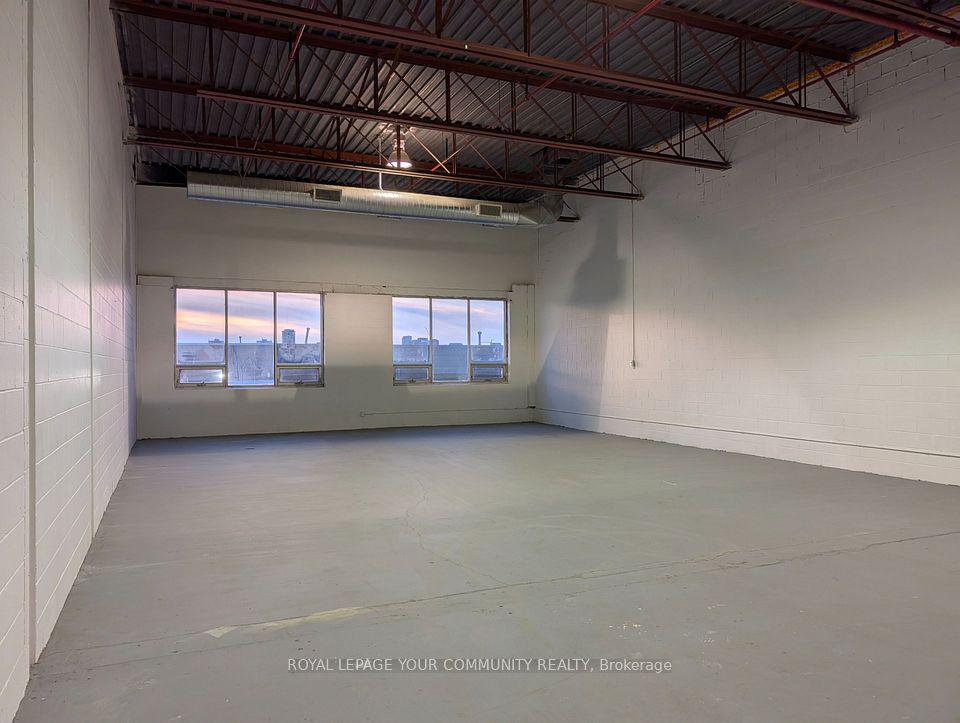 100 Sunrise Avenue 135, Toronto C13, ON M4A 1B3