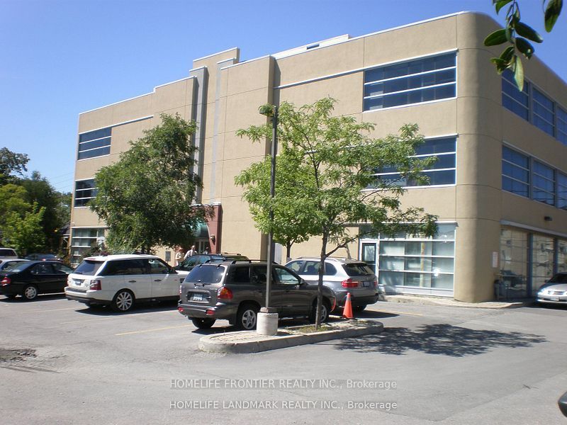 77 Finch Avenue W 205, Toronto C07, ON M2N 2H5