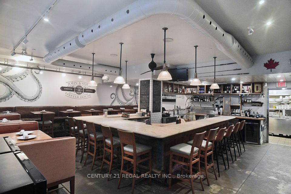 56 Temperance Street, Toronto C01, ON M5H 3V5