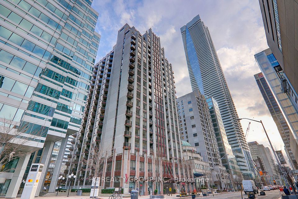 85 Bloor Street E 412, Toronto, ON M4W 3Y1 at 85 Bloor Street E 412, Toronto, ON M4W 3Y1, Toronto C08, ON, M4W 3Y1
