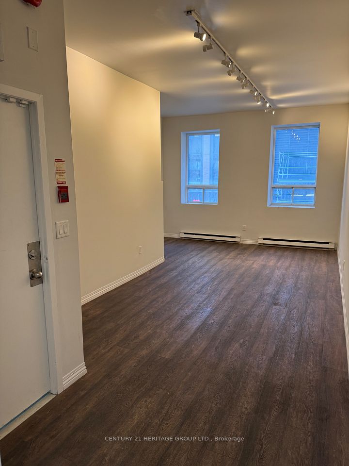 508 Yonge Street 200, Toronto C01, ON M4Y 1X9