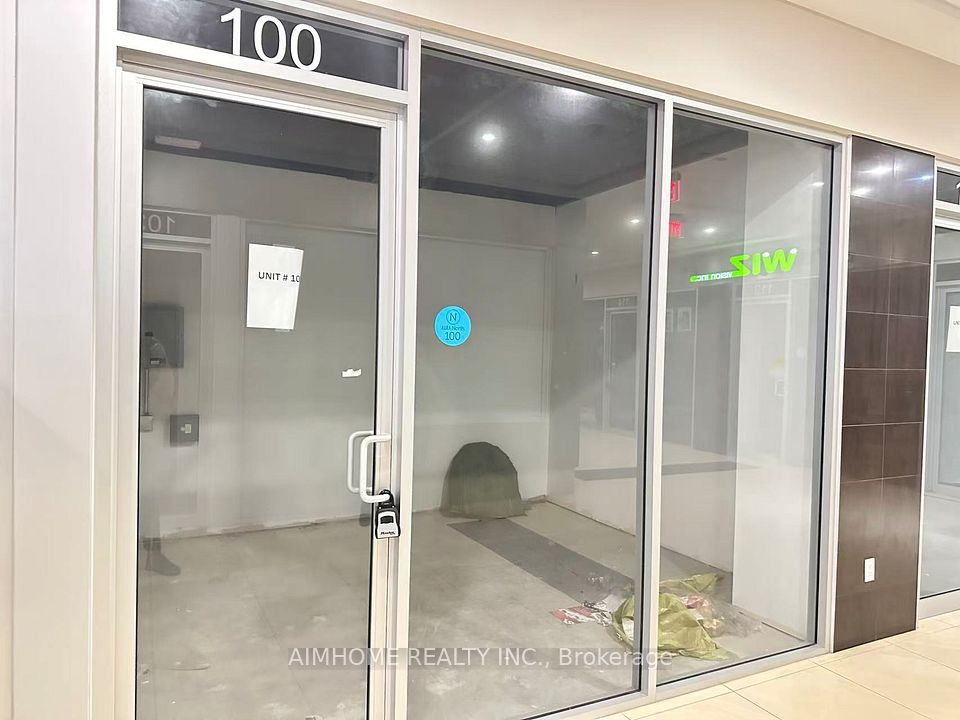 384 Yonge Street 100, Toronto C01, ON M5B 1S8