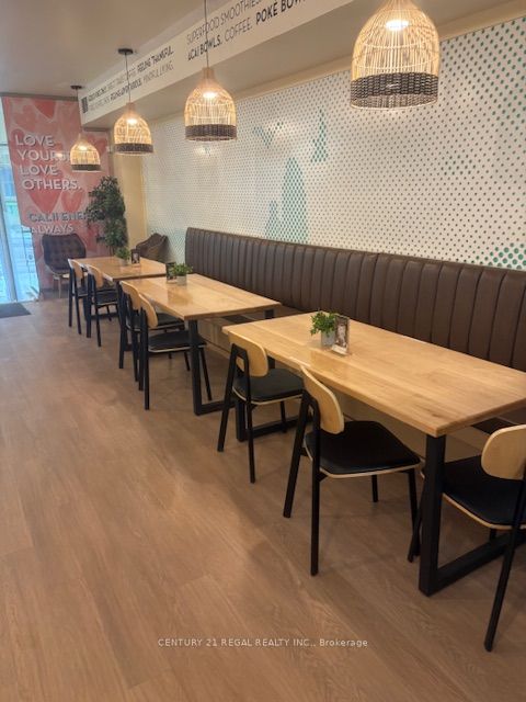 367 King Street W, Toronto C01, ON M5V 1K1