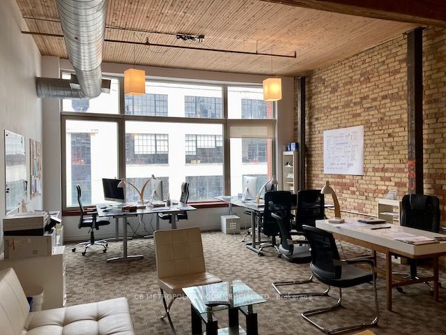 76 Richmond Street E 400, Toronto C08, ON M5C 1P1