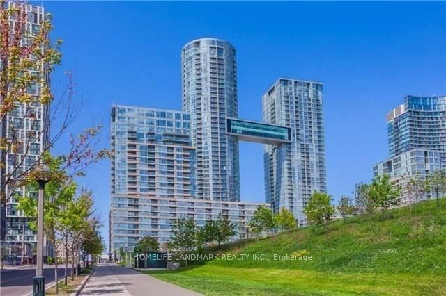 26 Capreol Court, Toronto C01, ON M5V 4A3