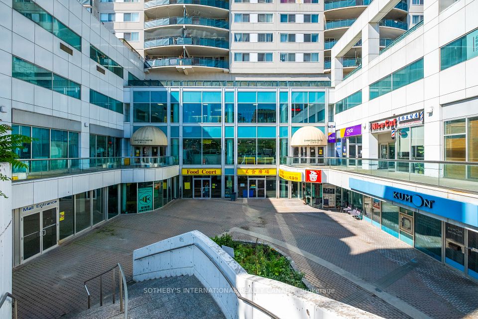 222 Spadina Avenue 237, Toronto C01, ON M5T 3A2