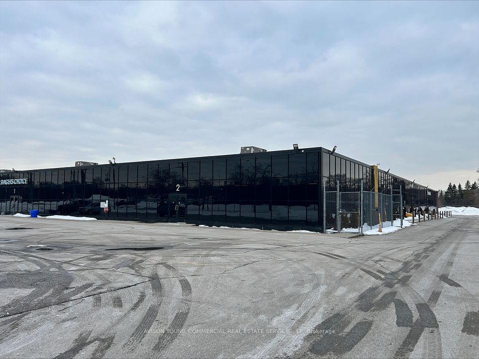 62 Railside Road 2, Toronto C13, ON M3A 1A3