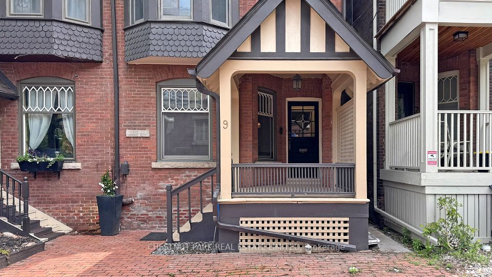 9 Edgedale Road, Toronto C08, ON M4X 1N5