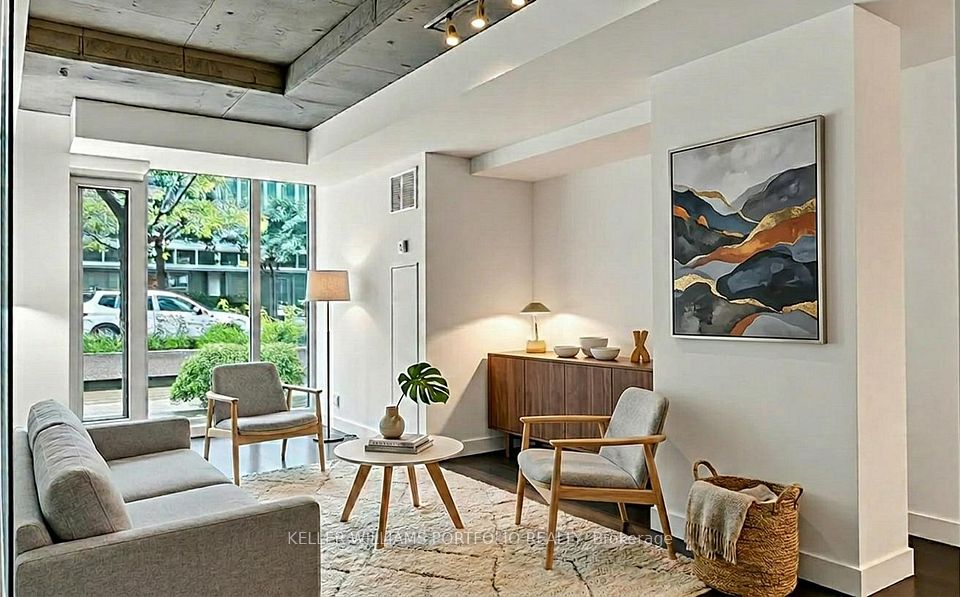 55 Stewart Street 113, Toronto C01, ON M5V 2V1