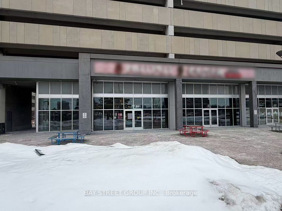 241 Consumers Road F, Toronto C15, ON M2J 0E9