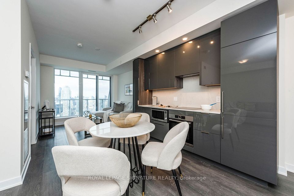 28 Freeland Street 5006, Toronto, ON M5E 0E3 at 28 Freeland Street 5006, Toronto, ON M5E 0E3, Toronto C08, ON, M5E 0E3