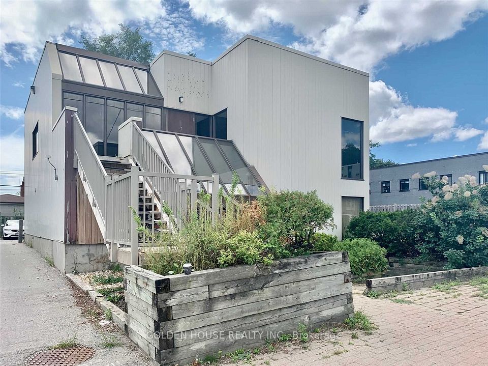 87 Sheppard Avenue W 2nd, Toronto C07, ON M2N 1M4