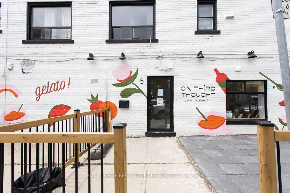 6 Markham Street, Toronto C01, ON M6J 1E4