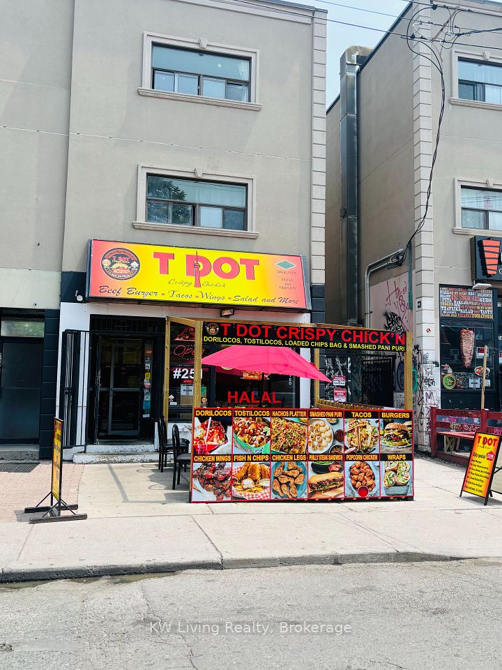 251 Augusta Avenue, Toronto C01, ON M5T 2L8