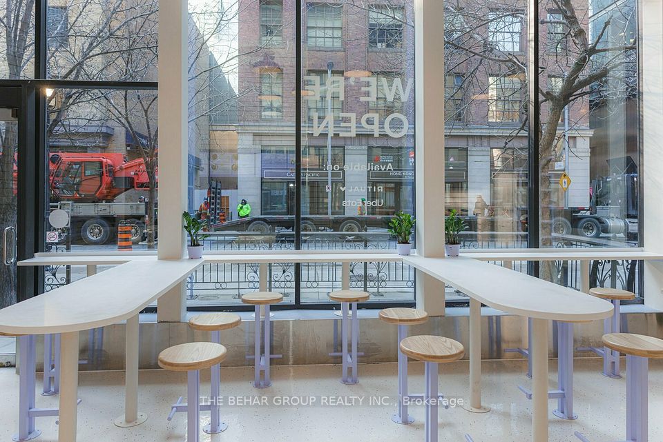 4 Temperance Street, Toronto C01, ON M5H 2T7