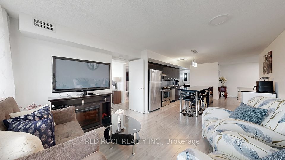 33 Singer Court 711, Toronto, ON M2K 0B4 at 33 Singer Court 711, Toronto, ON M2K 0B4, Toronto C15, ON, M2K 0B4