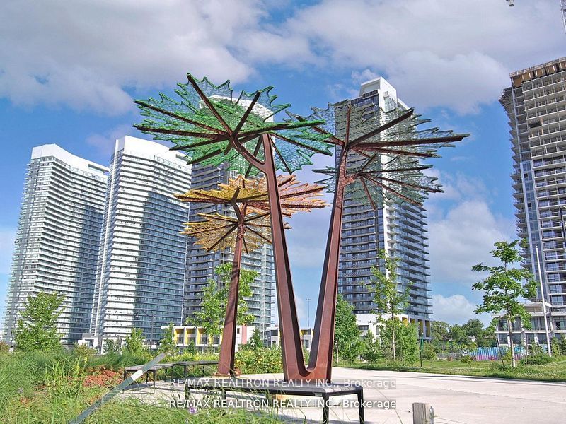 95 McMahon Drive Th515, Toronto, ON M2K 0H2 at 95 McMahon Drive Th515, Toronto, ON M2K 0H2, Toronto C15, ON, M2K 0H2