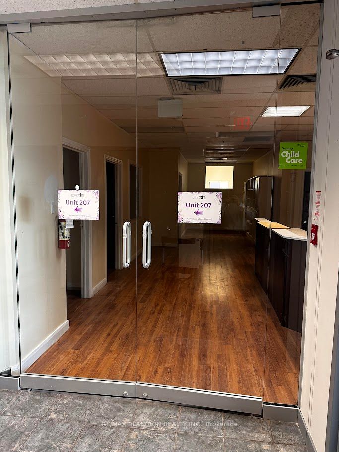 1300 Don Mills Road 200 & 201E, Toronto C13, ON M3B 2W6