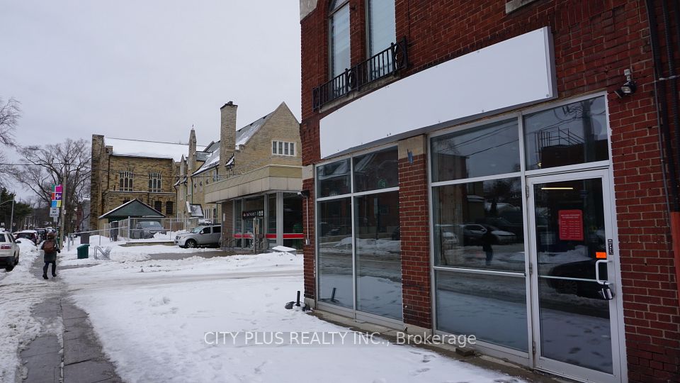 580 Bloor Street W, Toronto C02, ON M6G 1K1