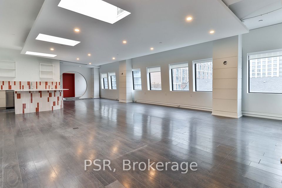 145 Berkeley Street 5th Floor, Toronto C08, ON M5A 2X1