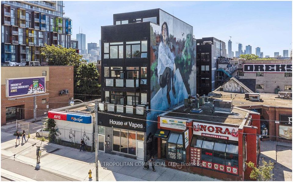 335 College Street, Toronto C01, ON M5T 1S2