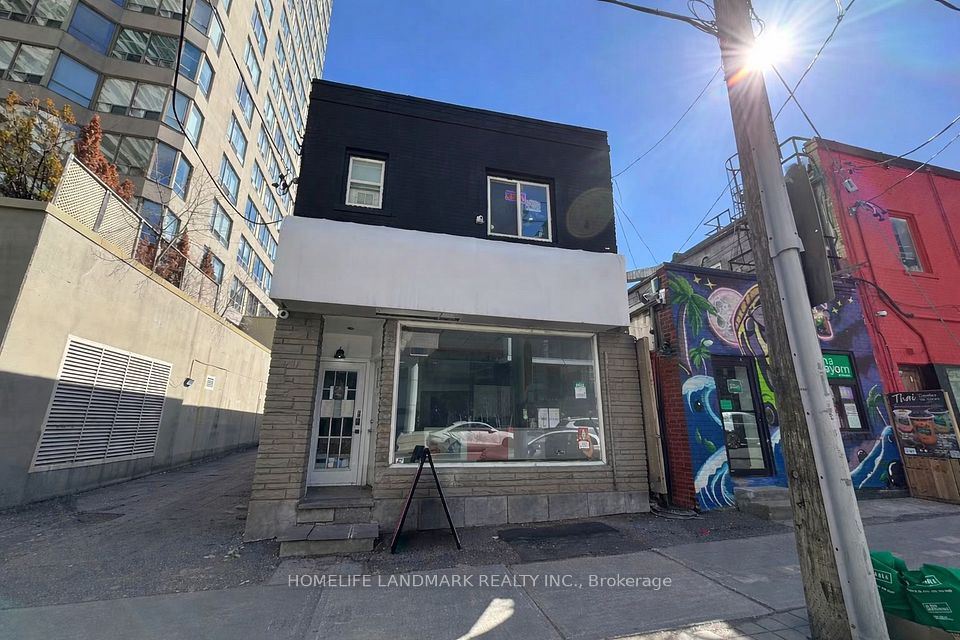 5 Spring Garden Avenue 100, Toronto C14, ON M2N 3G1