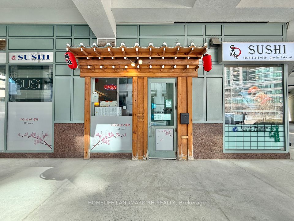 12 Queens Quay W 107, Toronto C01, ON M5J 2V7