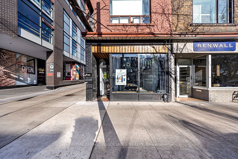 1532 Dundas Street W, Toronto C01, ON M6K 1T5