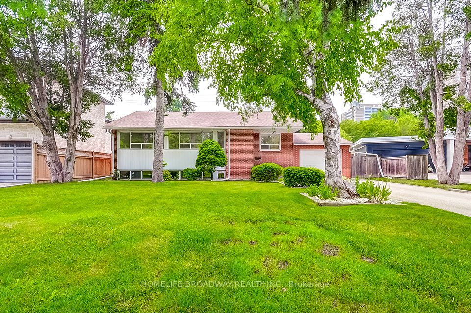 45 Hurlingham Crescent, Toronto, ON M3B 2P9 at 45 Hurlingham Crescent, Toronto, ON M3B 2P9, Toronto C13, ON, M3B 2P9