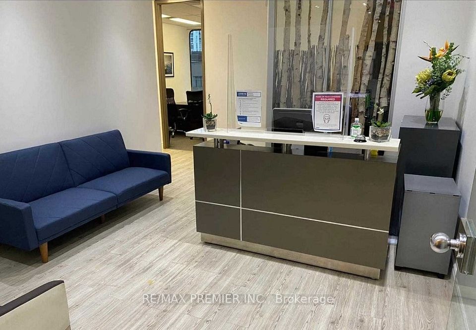 1200 Bay Street 1201-C, Toronto C02, ON M5R 2A5