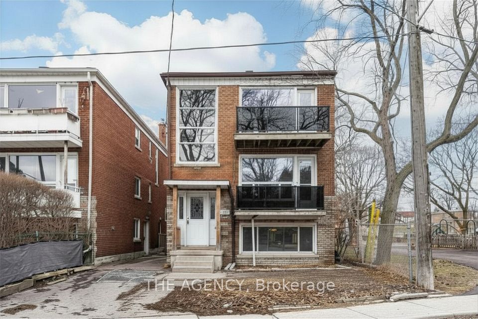 374 Atlas Avenue, Toronto, ON M6C 3P9 at 374 Atlas Avenue, Toronto, ON M6C 3P9, Toronto C03, ON, M6C 3P9