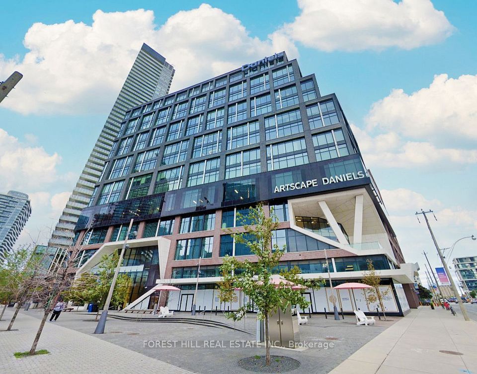130 Queens Quay E 516, Toronto C08, ON M5A 0P6