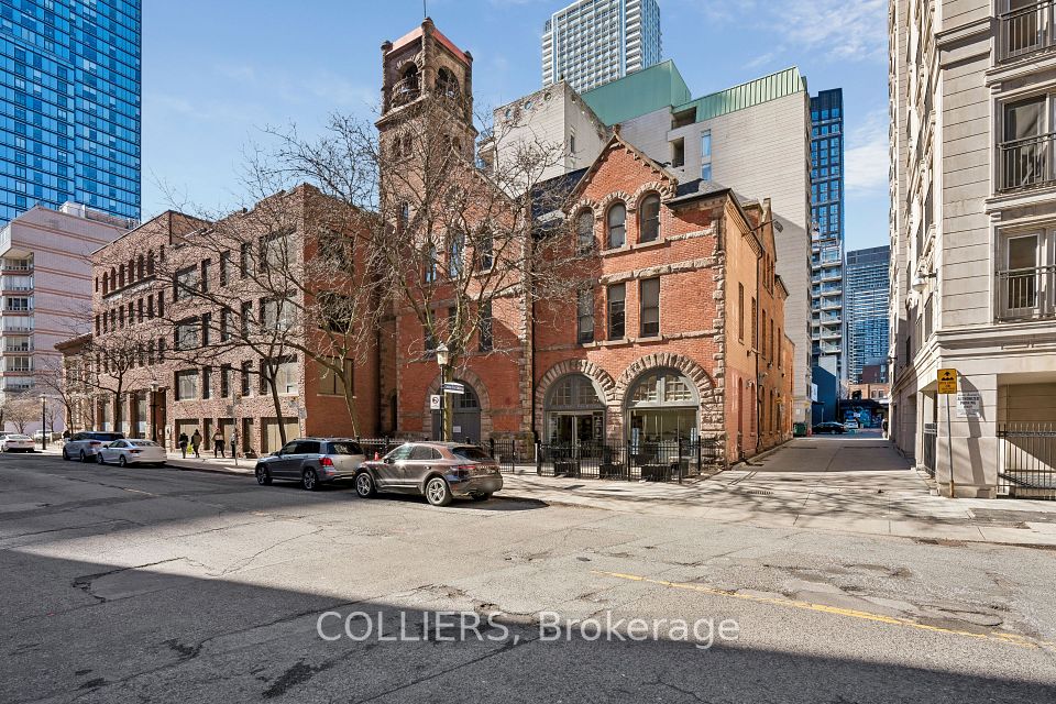 110 Lombard Street, Toronto C08, ON M5C 1M3