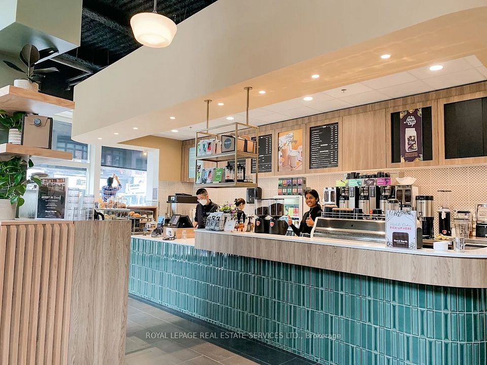 8 Wellesley Street, Toronto C08, ON M4Y 1G2