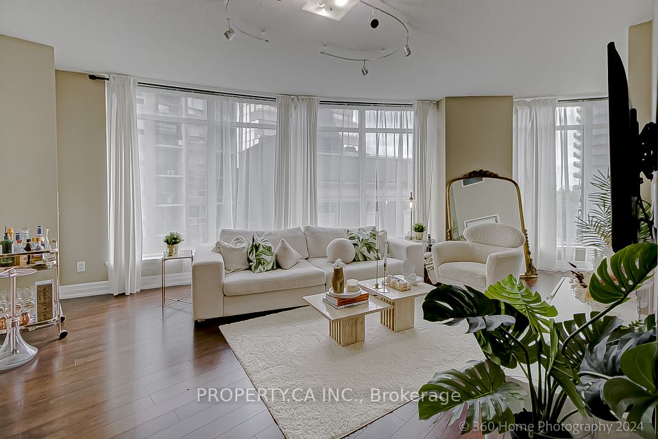 8 Scollard Street 702, Toronto, ON M5R 1M2 at 8 Scollard Street 702, Toronto, ON M5R 1M2, Toronto C02, ON, M5R 1M2