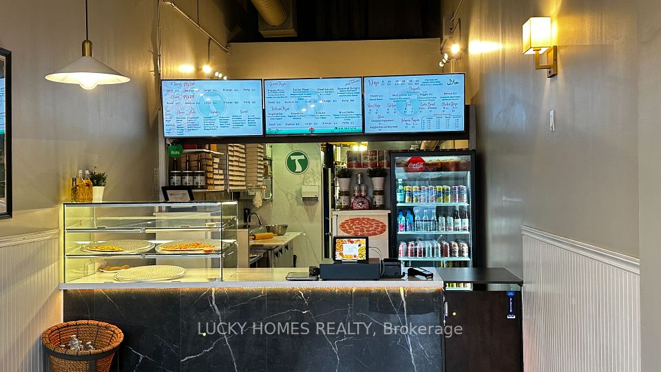 861 York Mills Road 2A, Toronto C13, ON M3B 1Y4