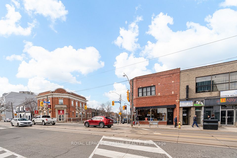 1612 Dundas Street W, Toronto C01, ON M6K 1T8