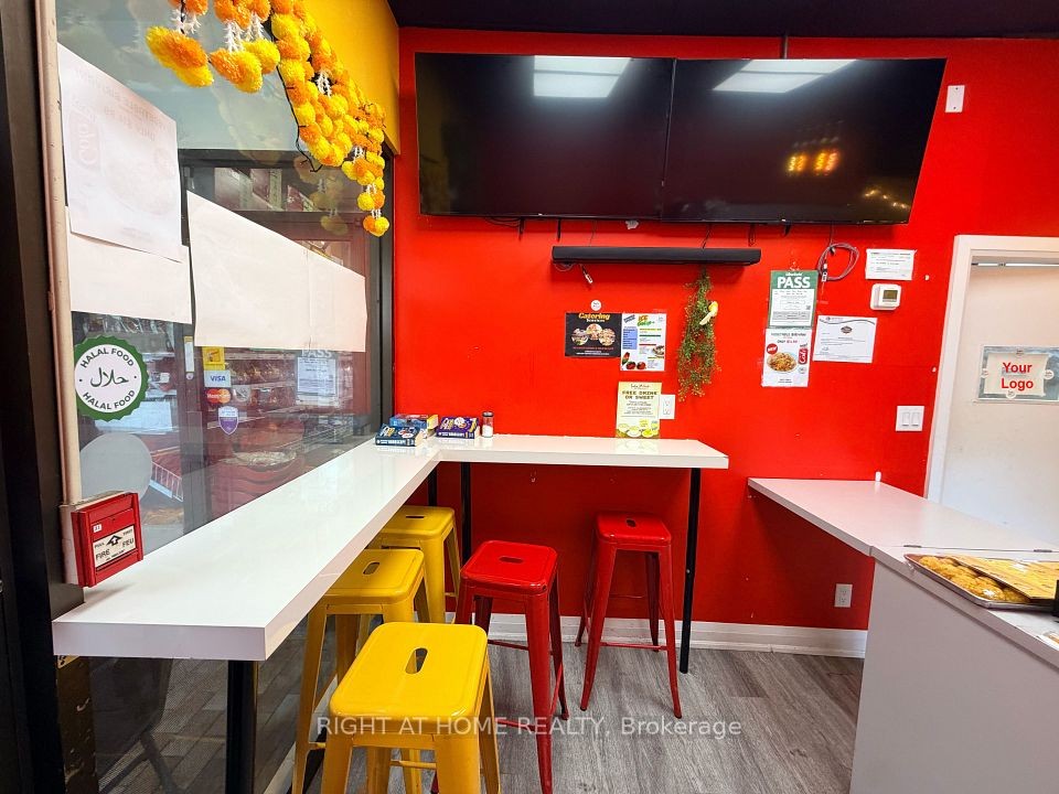 3040 Don Mills Road 4B, Toronto C15, ON M2J 3C1